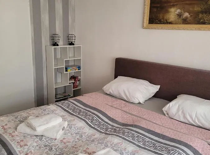 Hotel King Panorama Mit Netflix