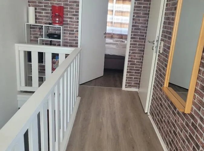 King Panorama Mit Netflix * 상트엥글마